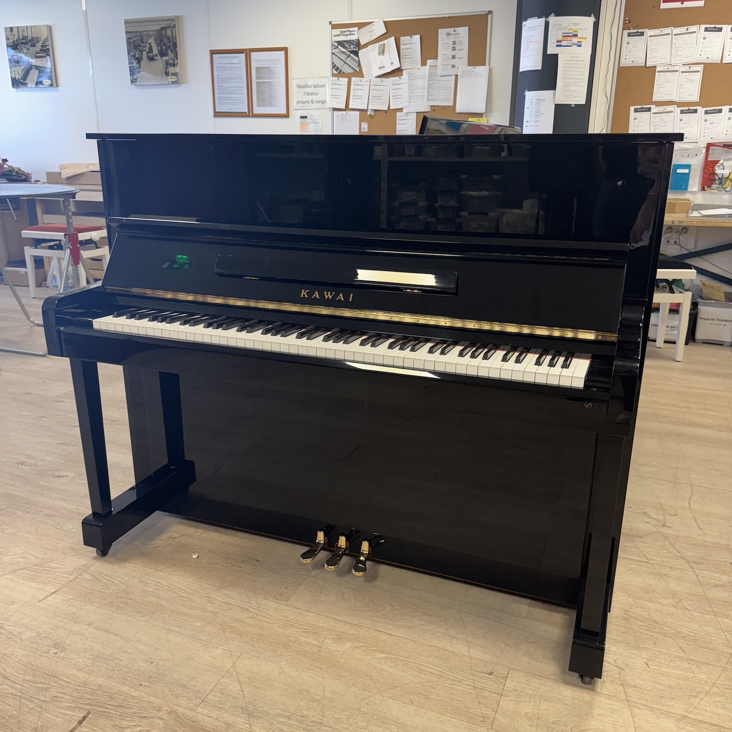 Piano d'occasion Kawai