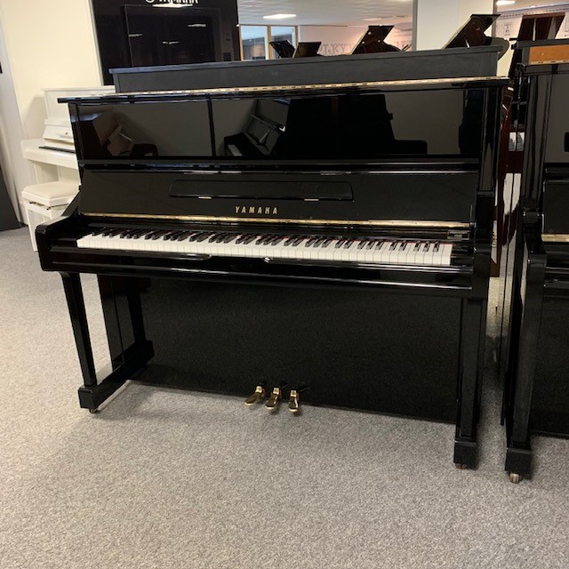 YAMAHA YU1  Noir Brillant Occasion